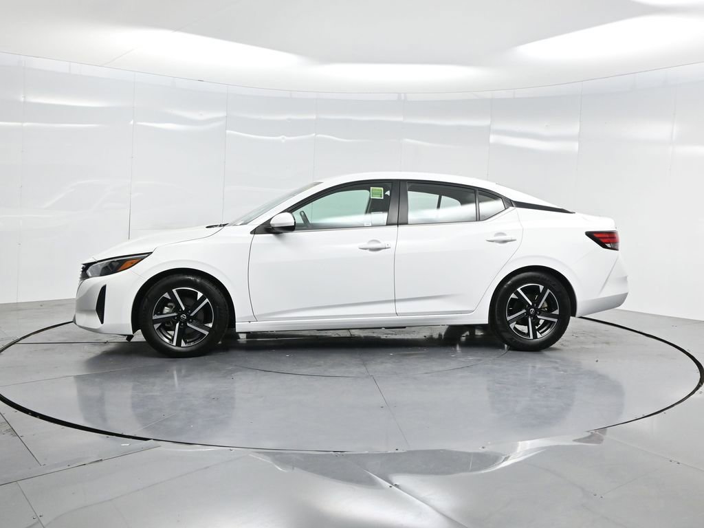 Used 2024 Nissan Sentra SV image 40