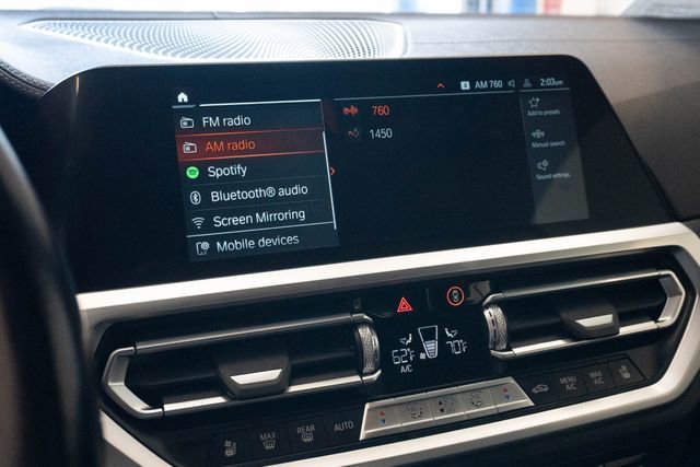 Used 2022 BMW M440i Convertible image 24