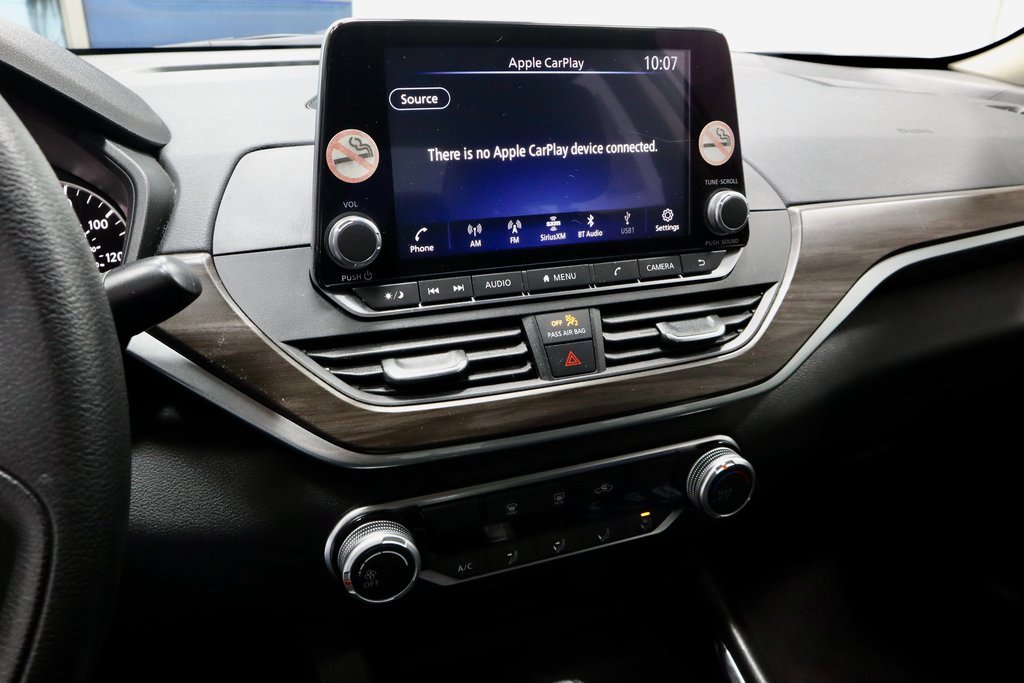 Used 2024 Nissan Altima 2.5 SV image 31