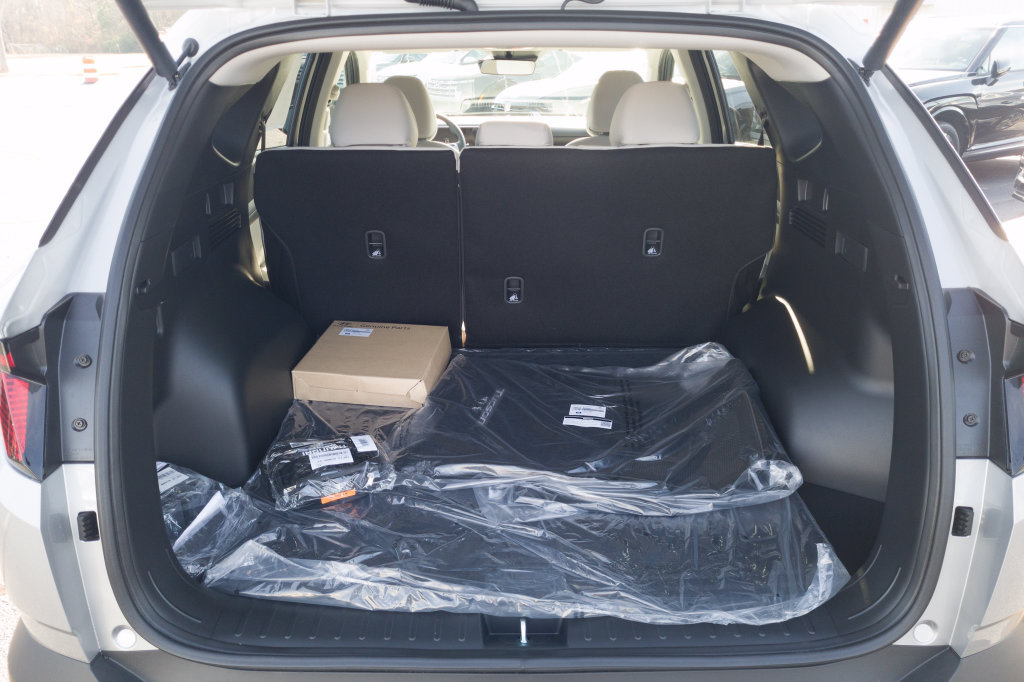New 2026 Hyundai Tucson SEL Plus FWD image 7