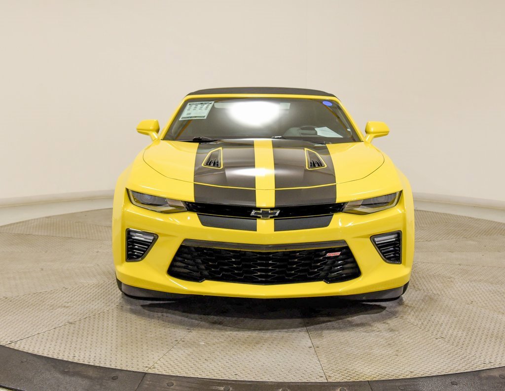 Used 2017 Chevrolet Camaro SS image 3