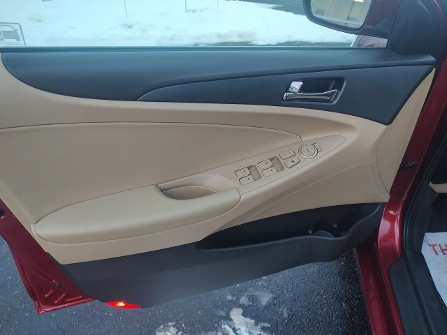 Used 2013 Hyundai Sonata GLS w/ Popular Equipment Pkg image 11