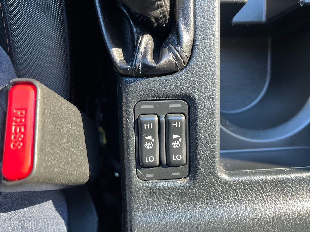 Used 2016 Subaru Crosstrek 2.0i Premium image 11