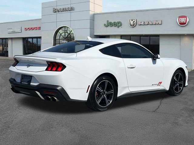 Used 2024 Ford Mustang Premium image 7