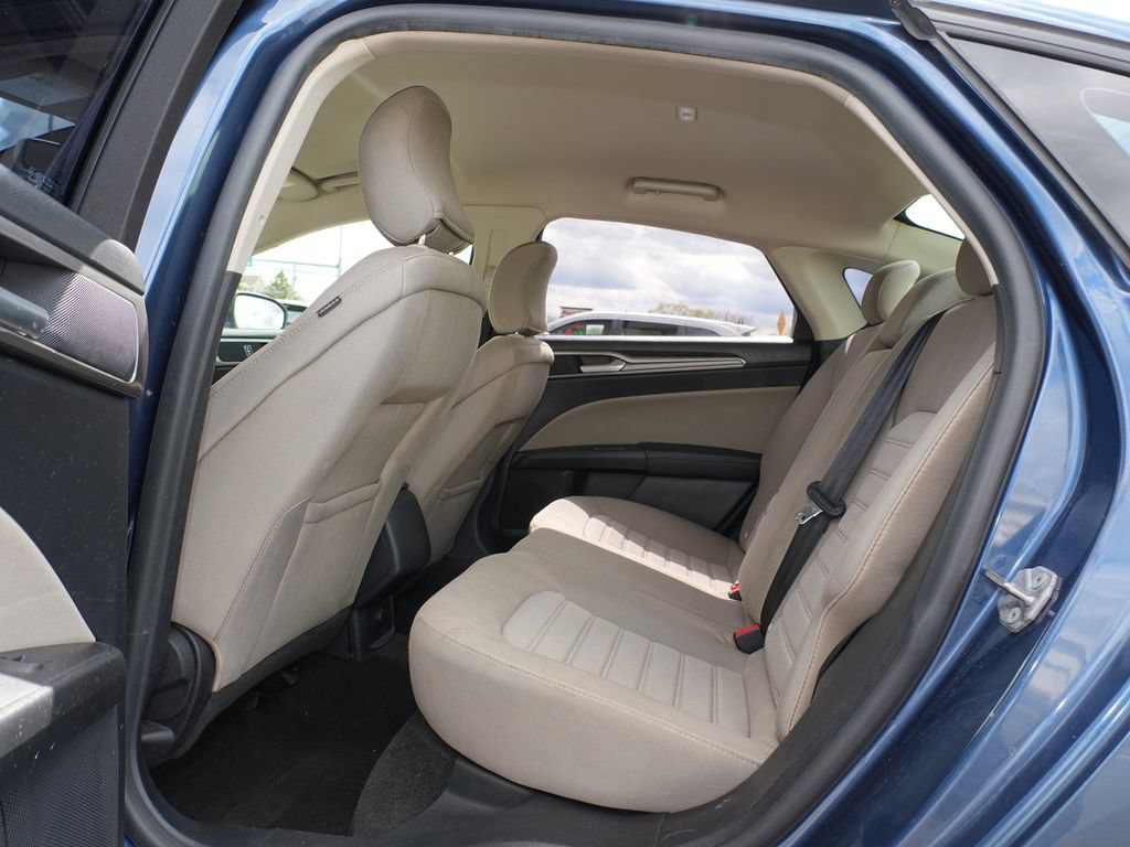 Used 2019 Ford Fusion S FWD image 17