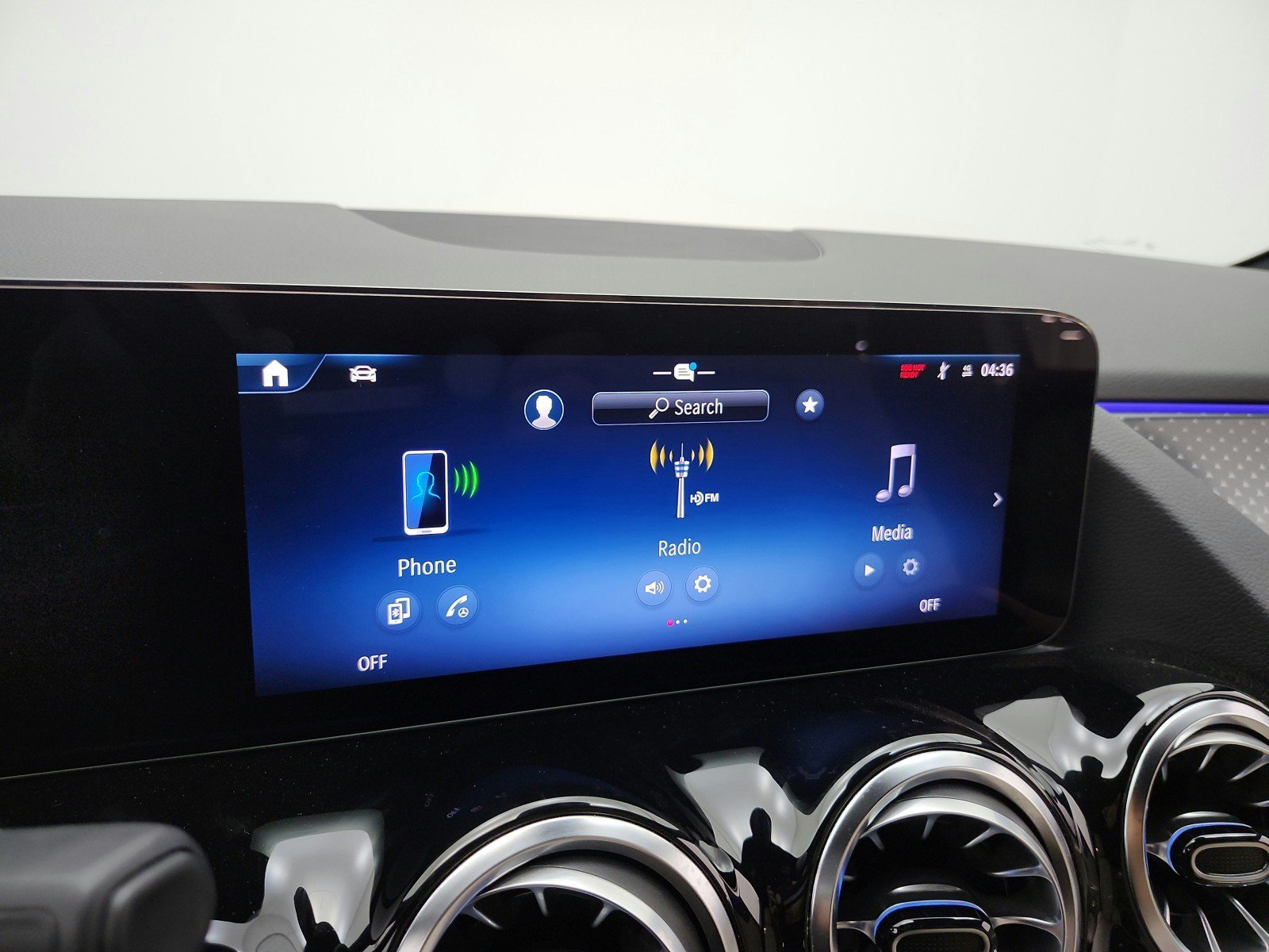 Used 2024 Mercedes-Benz GLA 250 image 17
