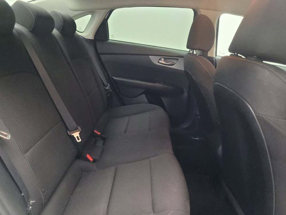 Used 2020 Kia Forte LXS image 19
