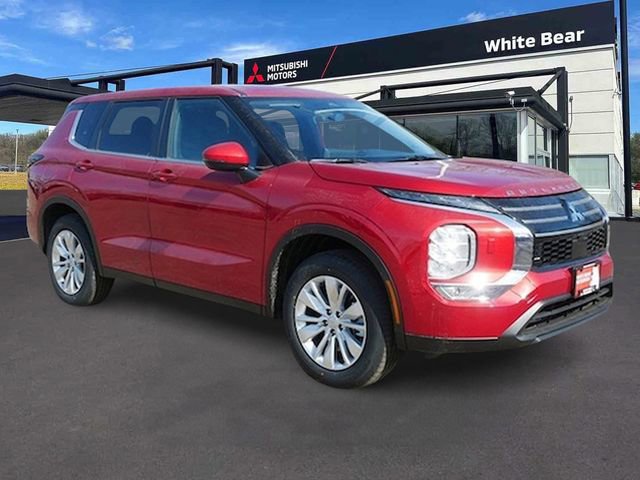 New 2026 Mitsubishi Outlander ES image 1