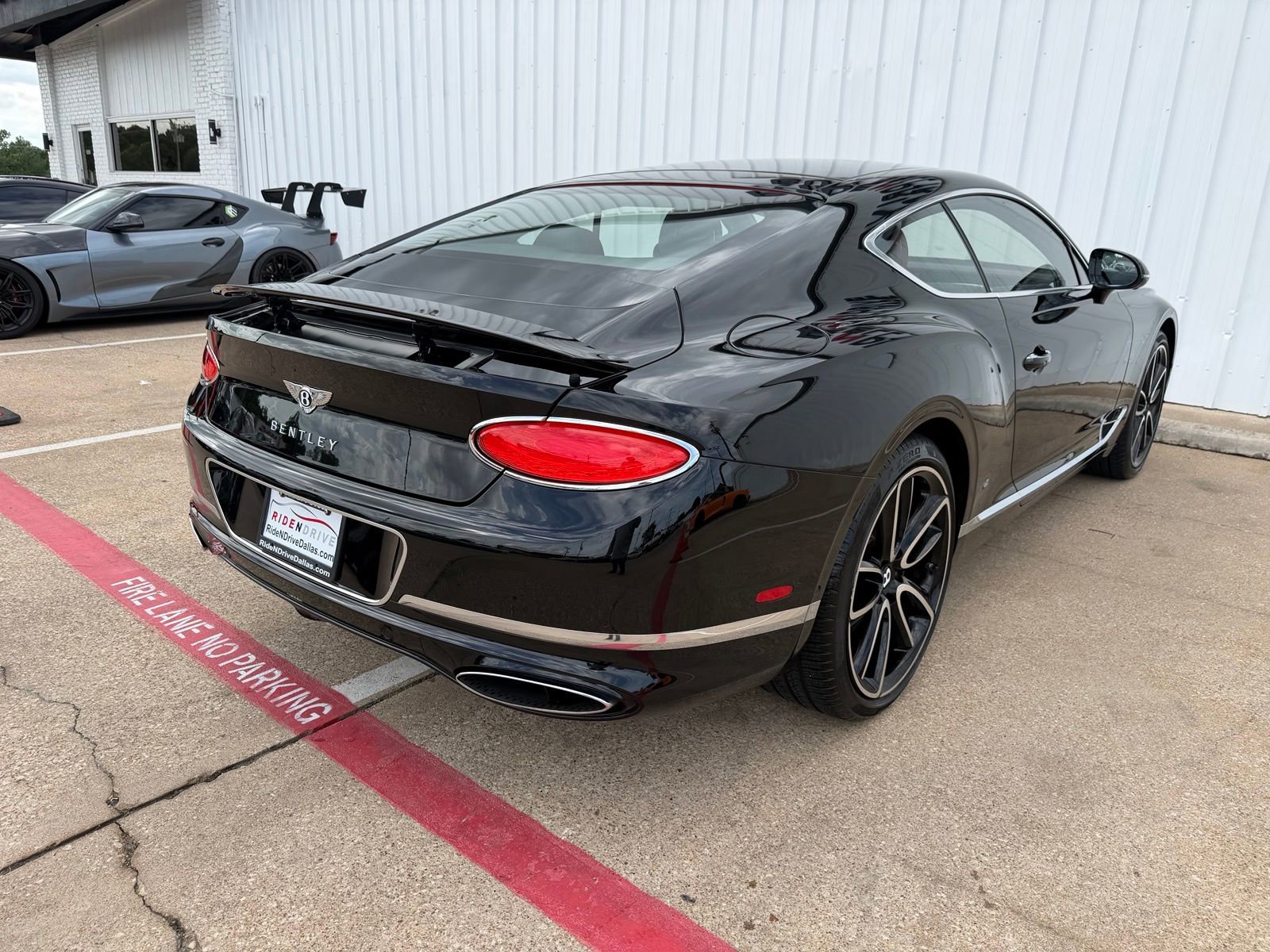 Used 2020 Bentley Continental GT AWD/4WD image 7