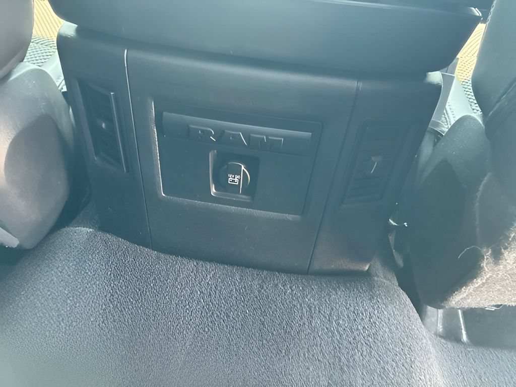 Used 2017 RAM 1500 Sport w/ Black Ram 1500 Sport Group AWD/4WD image 14