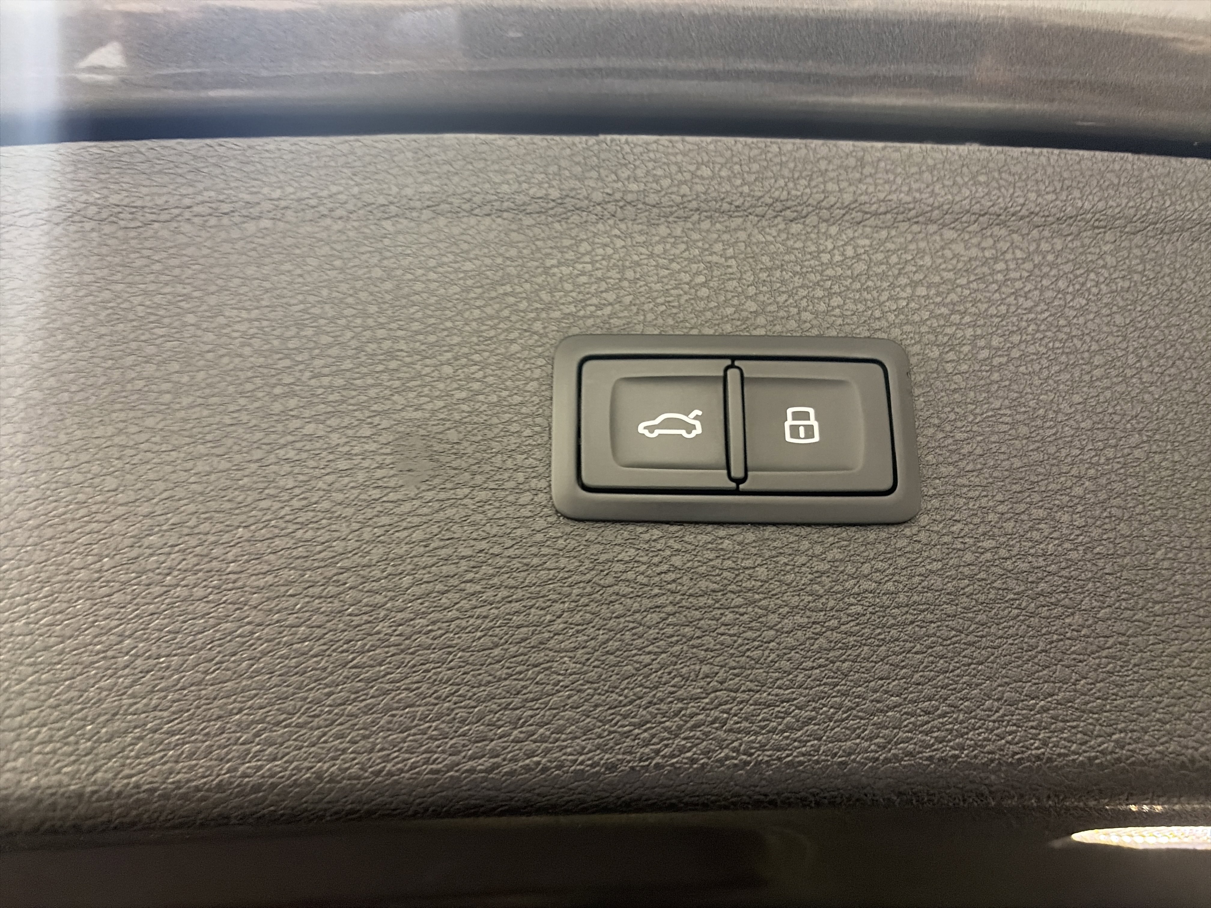 Used 2022 Audi Q5 2.0T Premium Plus image 30