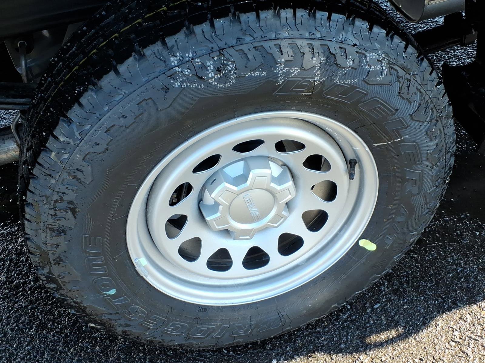 New 2026 GMC Sierra 1500 Pro w/ Pro Value Package image 7