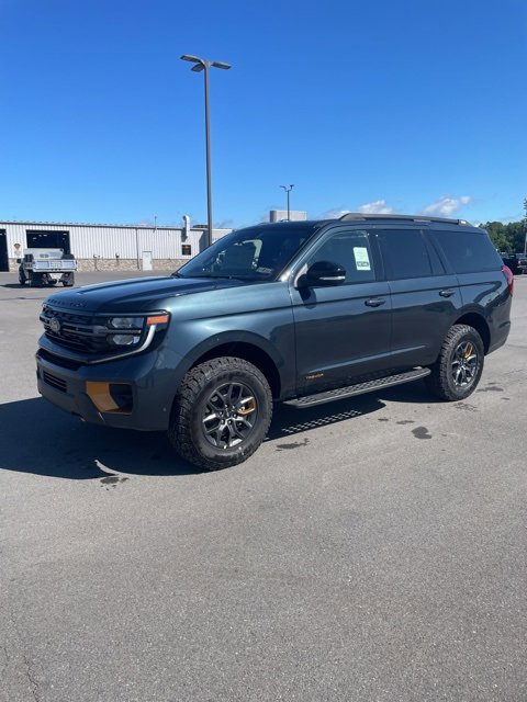 New 2025 Ford Expedition Tremor image 1