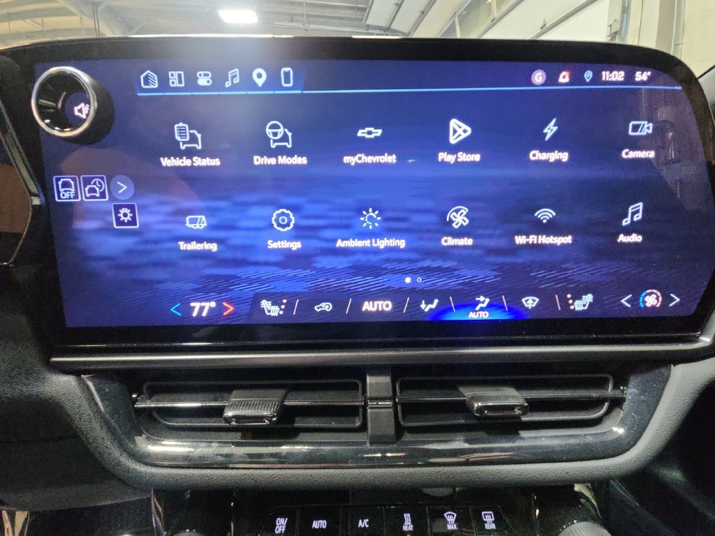 Certified 2026 Chevrolet Equinox EV RS AWD/4WD image 19