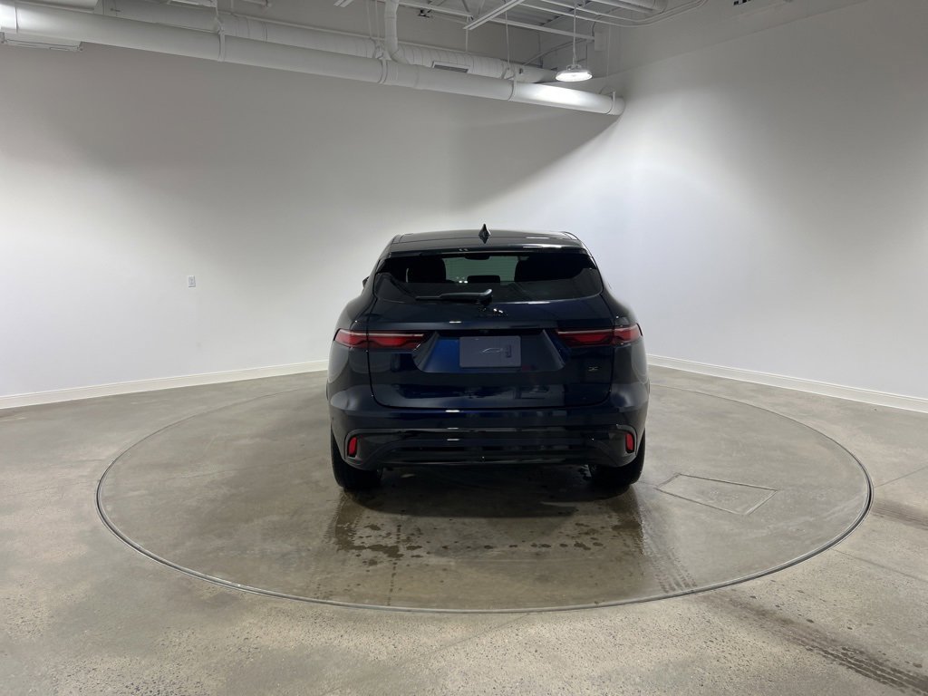 New 2026 Jaguar F-PACE R-Dynamic S image 4