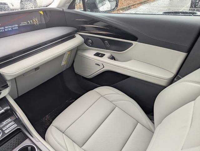 New 2026 Lincoln Nautilus Premier w/ Equipment Group 102A image 15
