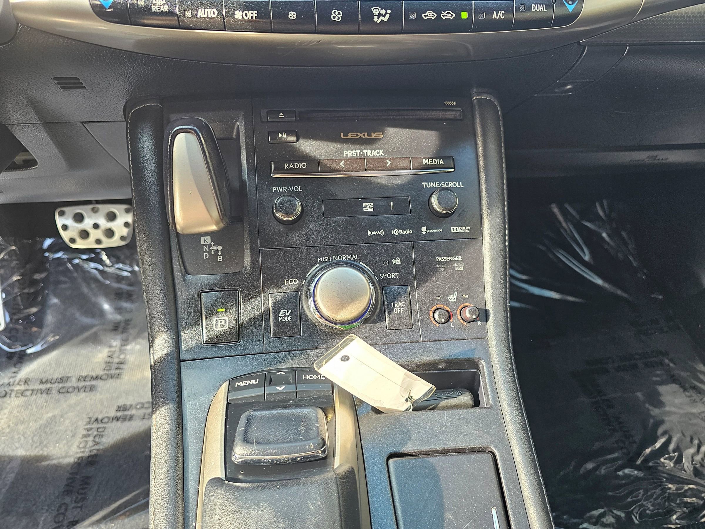 Used 2015 Lexus CT 200h w/ Navigation Package image 15