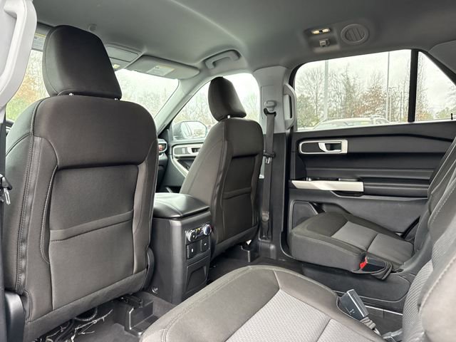Used 2022 Ford Explorer XLT image 10