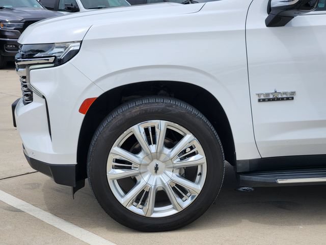 Used 2021 Chevrolet Tahoe Premier w/ Premium Package RWD image 8