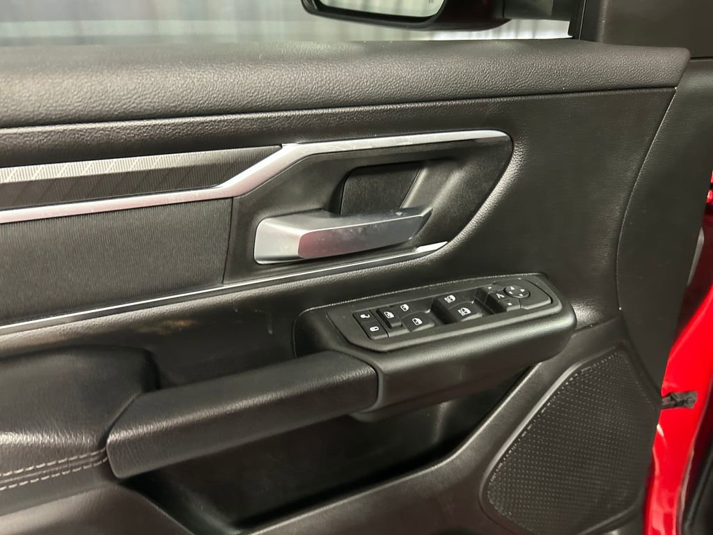 Used 2025 RAM 1500 Big Horn AWD/4WD image 14