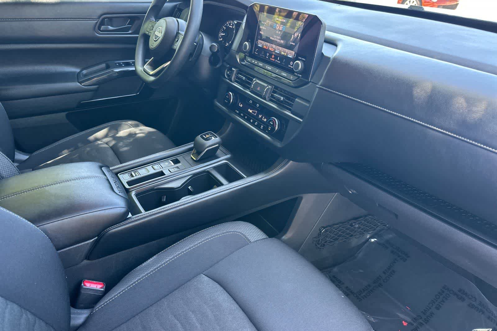 Certified 2025 Nissan Pathfinder S w/ Cargo Package FWD image 19