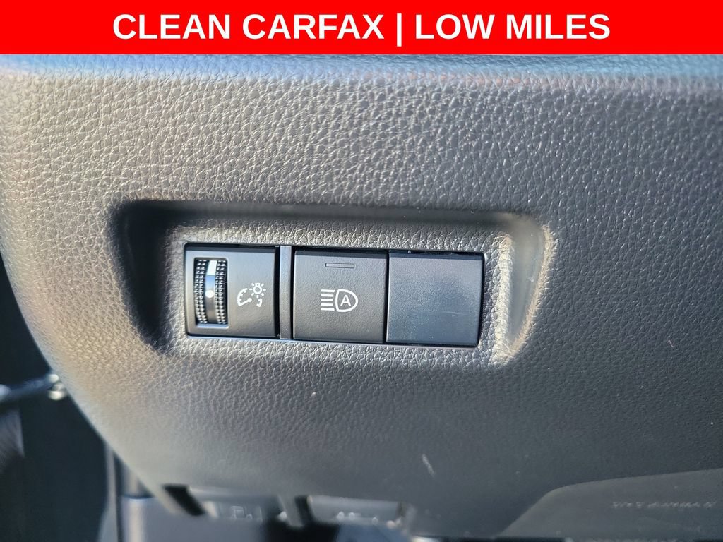 Used 2019 Toyota RAV4 LE w/ Carpet Mat Package FWD image 22