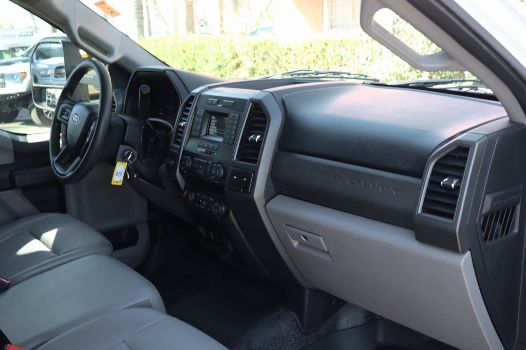 Used 2021 Ford F550 2WD Regular Cab Super Duty image 38
