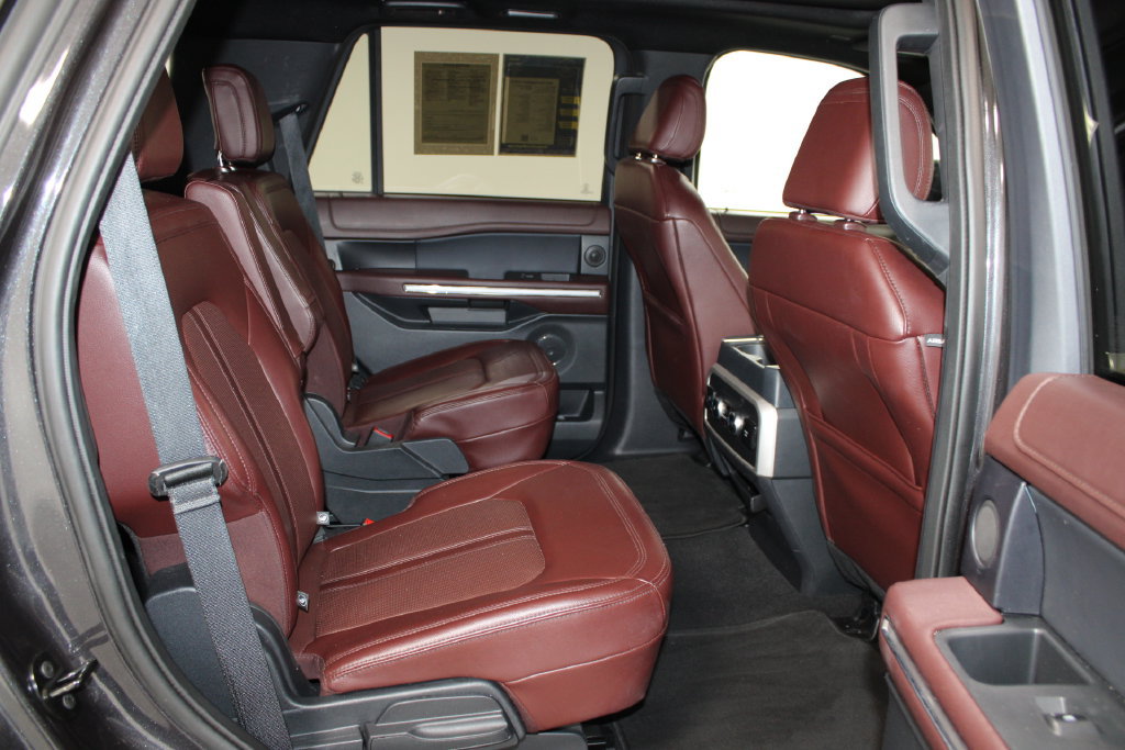 Used 2024 Ford Expedition Limited RWD image 34