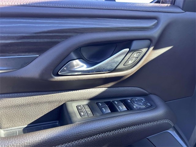 Used 2021 GMC Yukon Denali w/ Denali Premium Package image 18