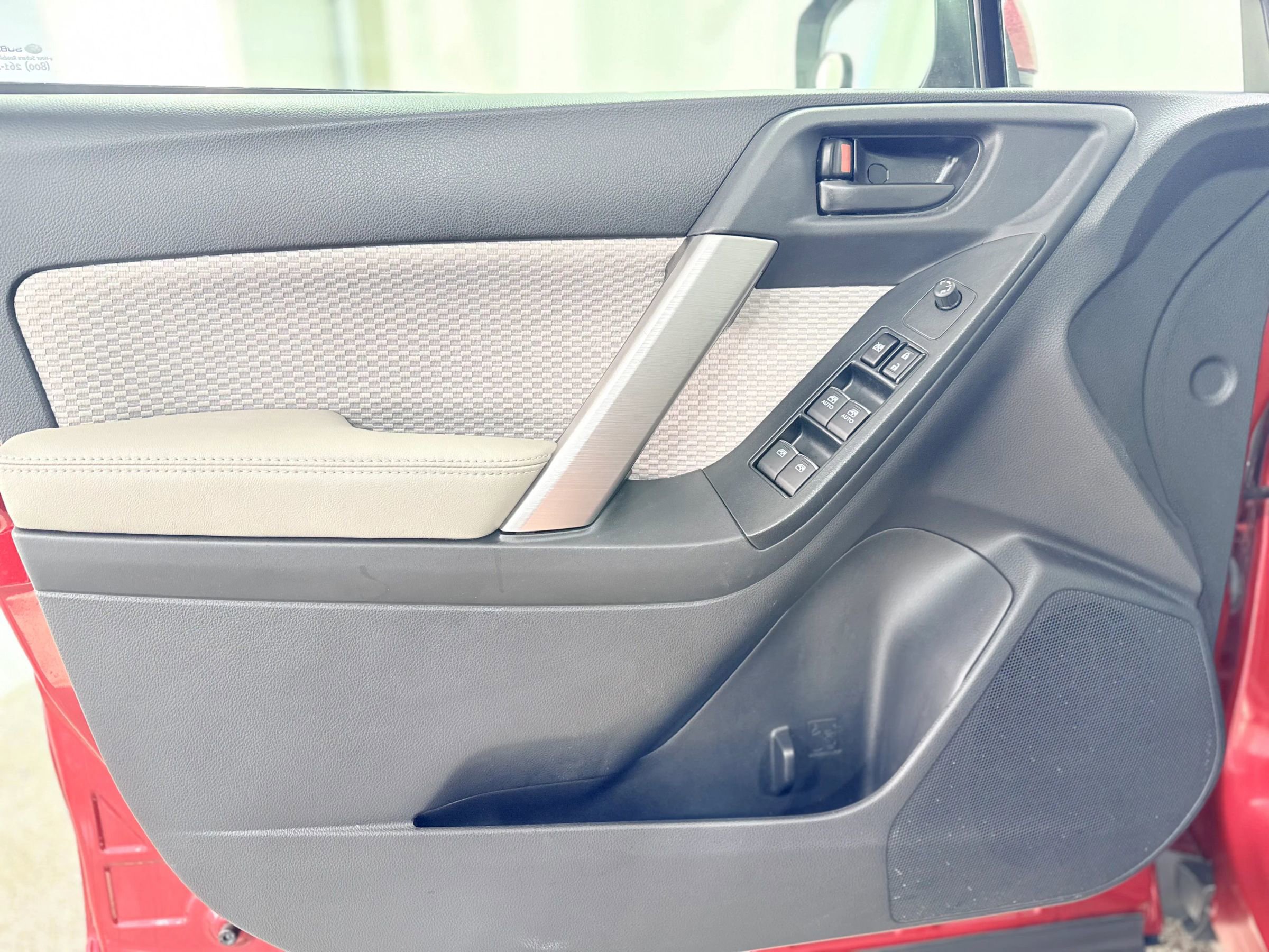 Used 2017 Subaru Forester 2.5i Premium w/ Popular Package #2A image 7