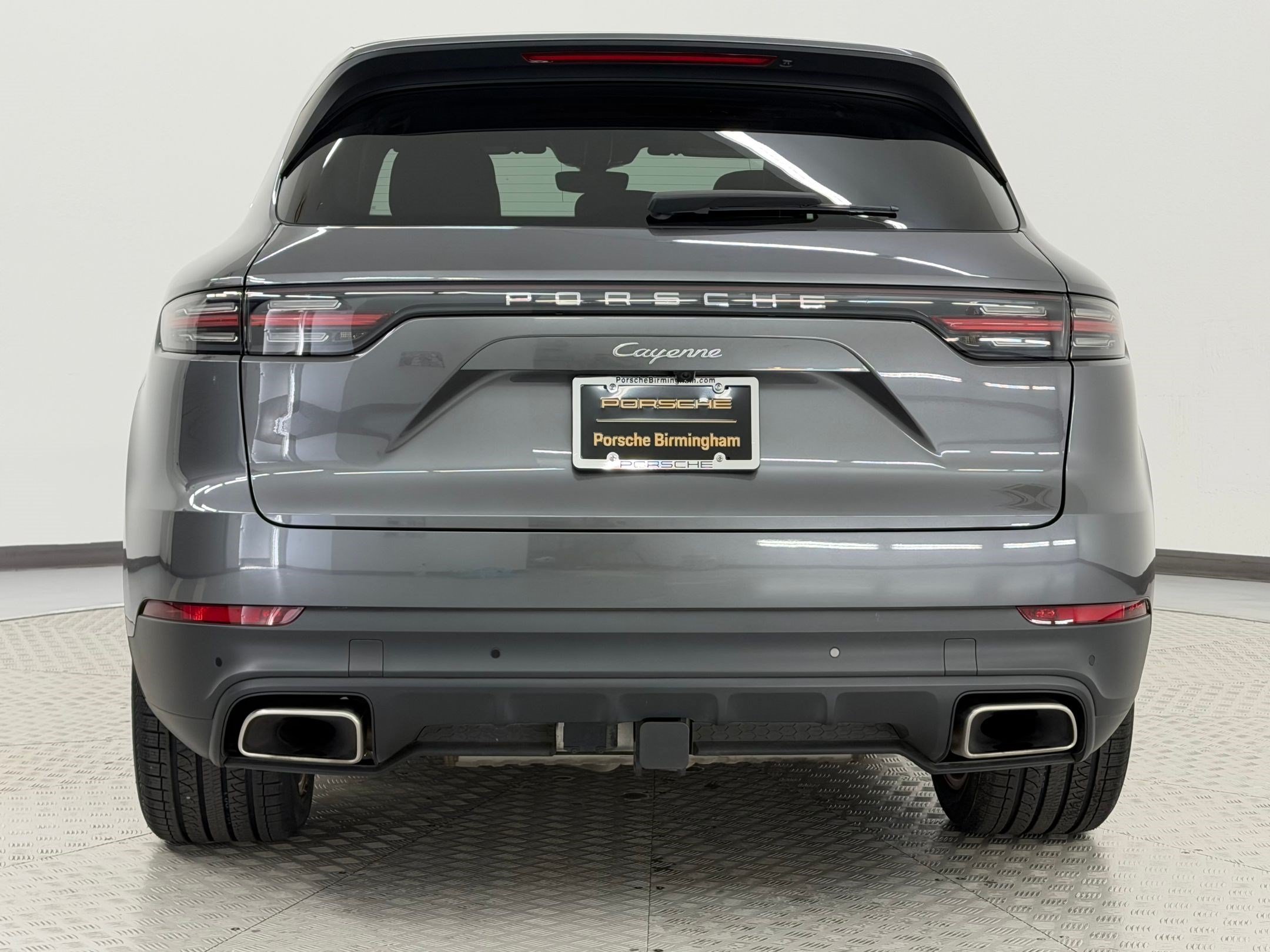 Certified 2023 Porsche Cayenne AWD/4WD image 10