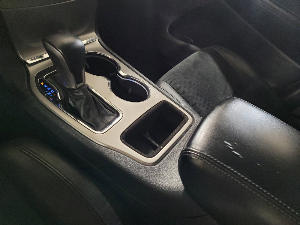 Used 2018 Jeep Grand Cherokee Altitude image 26