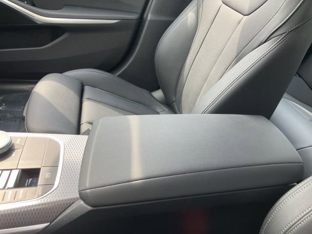 Used 2025 BMW 330i xDrive Sedan w/ Convenience Package image 25