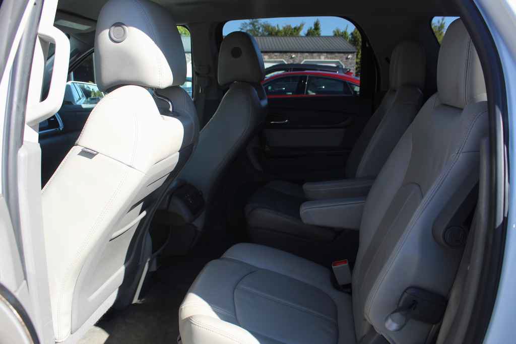 Used 2017 GMC Acadia Limited SLT AWD/4WD image 27