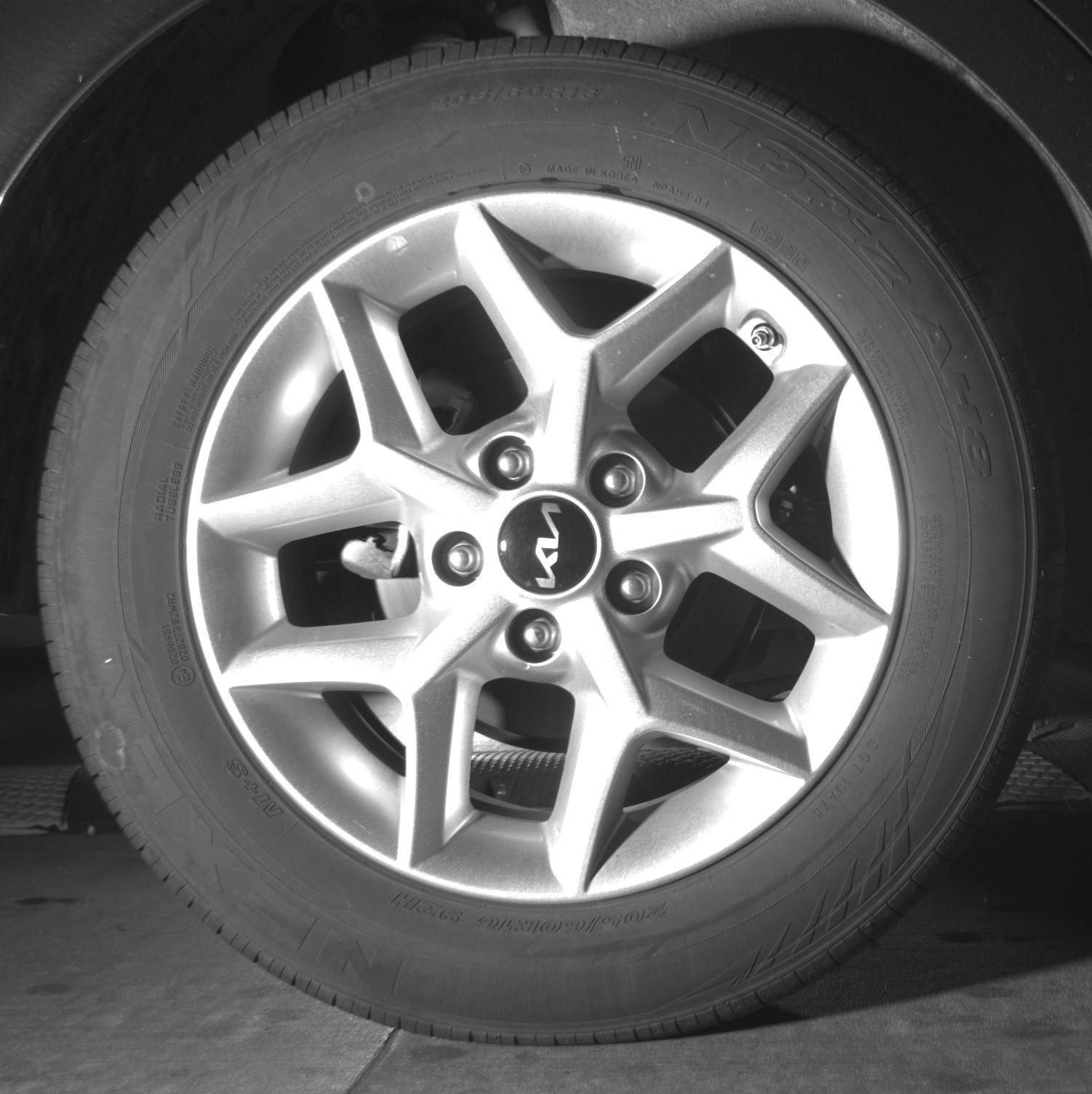 Used 2025 Kia Soul LX w/ LX Technology Package FWD image 15