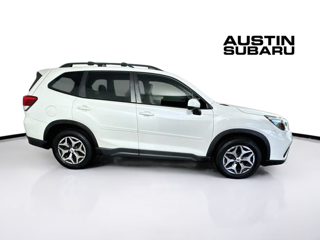 Used 2020 Subaru Forester Premium w/ Popular Package #1 AWD/4WD image 8