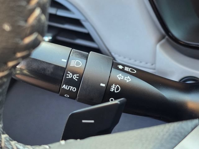Certified 2025 Subaru Outback Premium AWD/4WD image 40