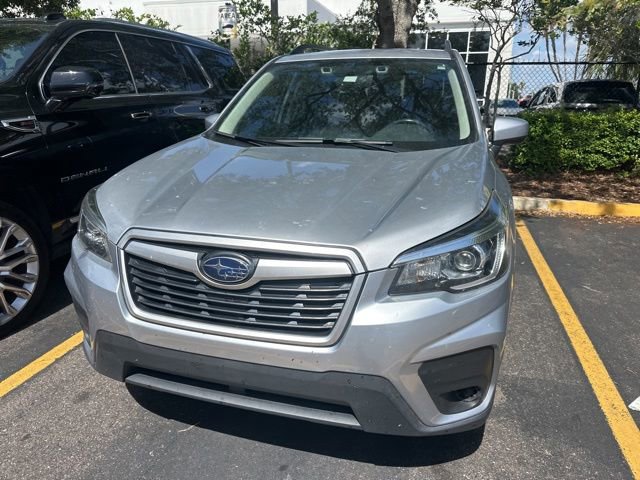 Used 2019 Subaru Forester Premium AWD/4WD image 16