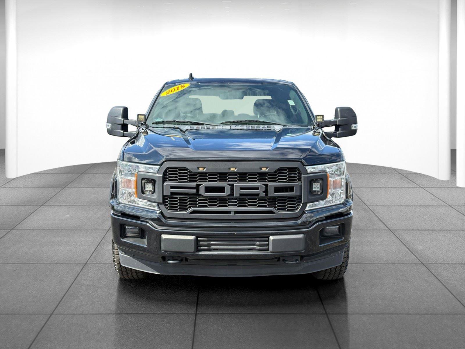 Used 2018 Ford F150 XLT w/ Equipment Group 302A Luxury AWD/4WD image 2
