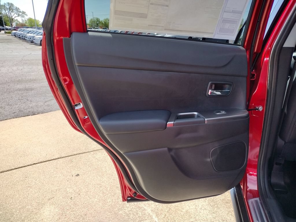 New 2026 Mitsubishi Outlander Sport SE AWD/4WD image 25