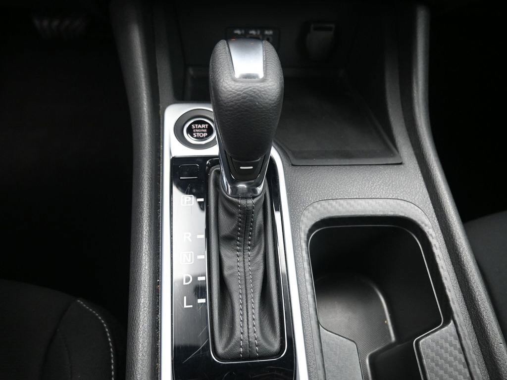 Used 2022 Nissan Sentra SV w/ Trunk Package image 24