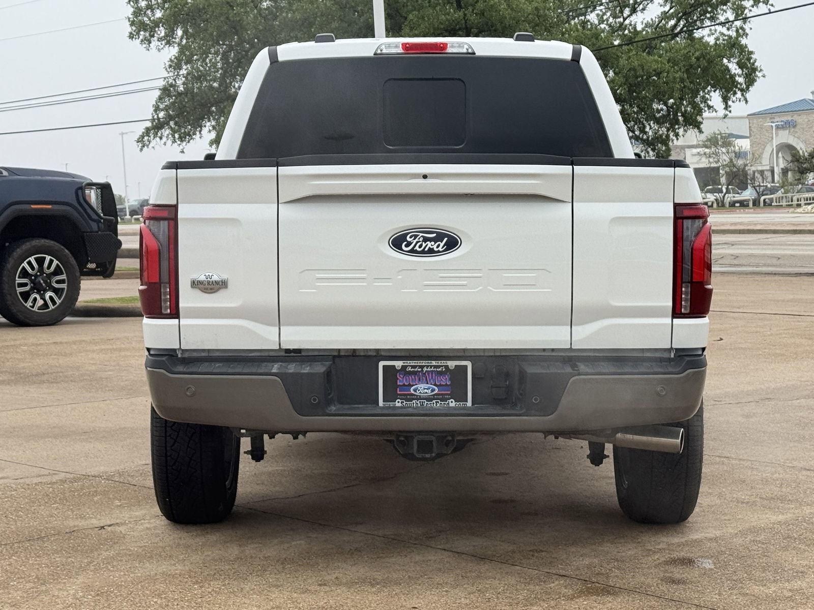 Used 2025 Ford F150 King Ranch w/ FX4 Off-Road Package AWD/4WD image 5