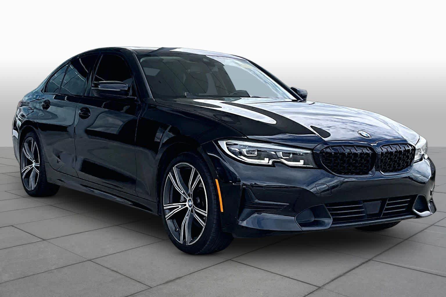 Used 2019 BMW 330i Sedan RWD image 3
