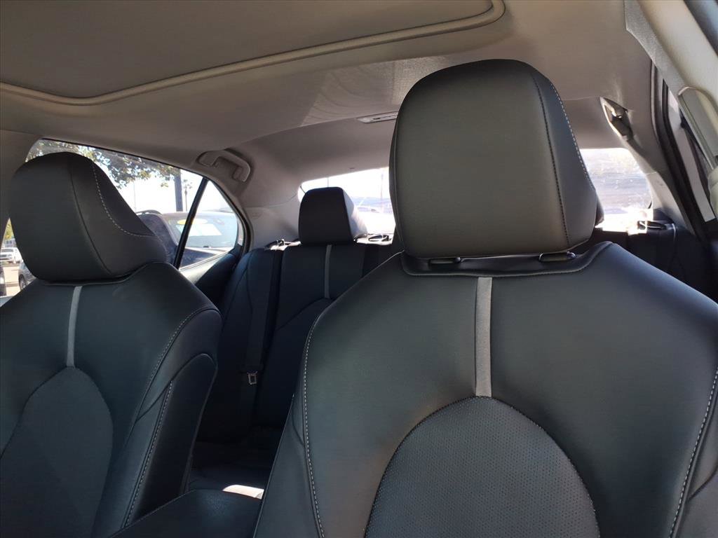 Used 2023 Toyota Camry XSE image 15
