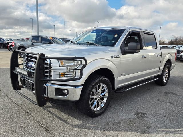 Used 2016 Ford F150 XLT w/ Equipment Group 302A Luxury image 3