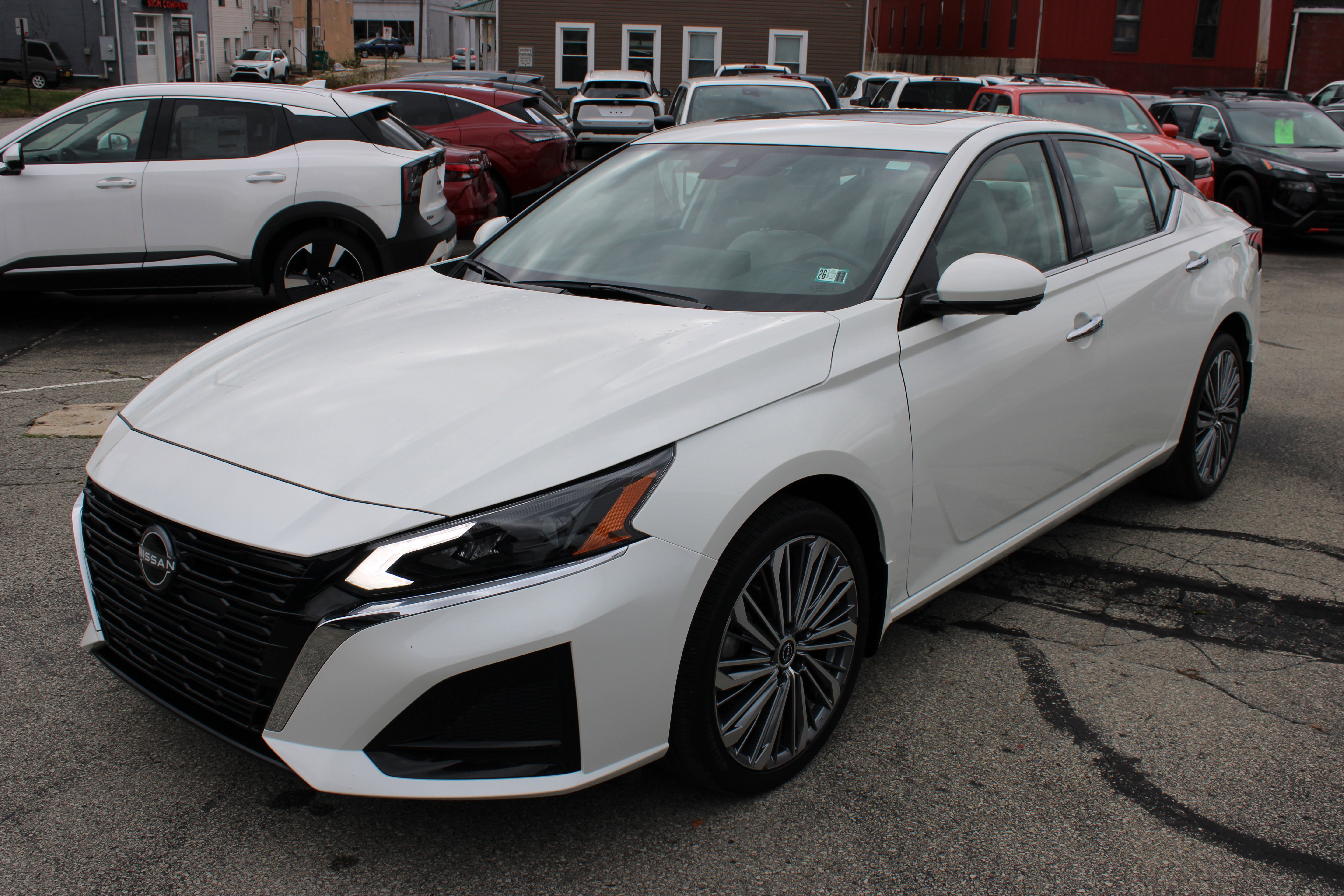 Certified 2023 Nissan Altima 2.5 SL