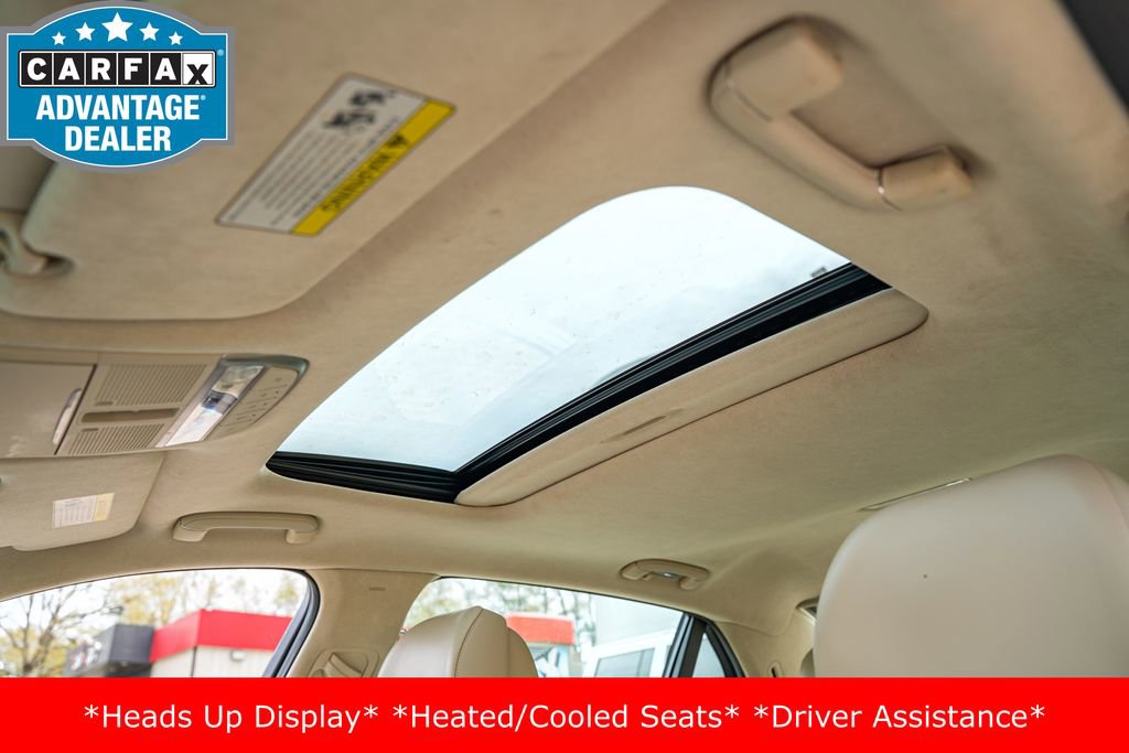 Used 2017 Genesis G90 3.3T Premium image 32