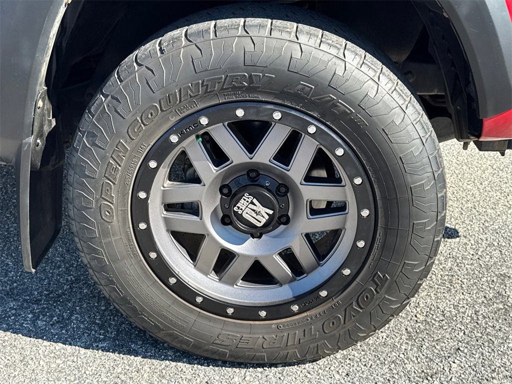 Used 2019 Toyota Tacoma TRD Off-Road image 12