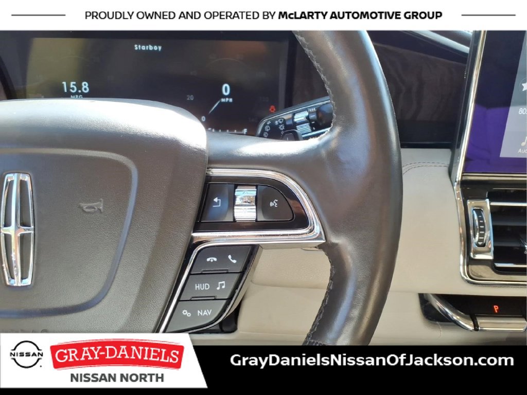 Used 2019 Lincoln Navigator Reserve AWD/4WD image 15