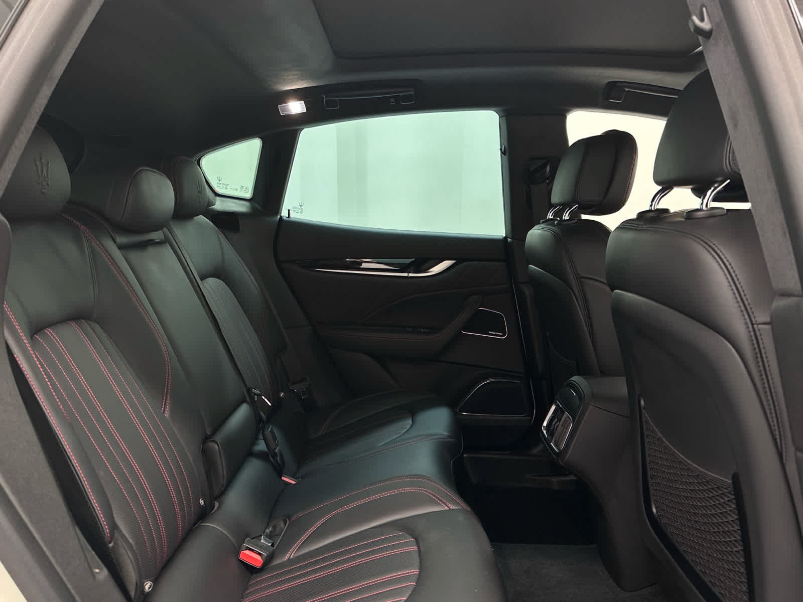 Used 2023 Maserati Levante GT AWD/4WD image 21